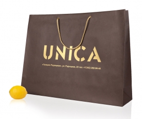 UNICA – бумажные пакеты из переплетных материалов с веревочными ручками