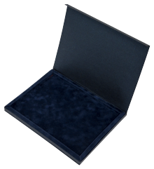 Коробка из переплетного картона,обтяжка-Маджестик 120 гр с флокированным(бархатным) ложементом 
