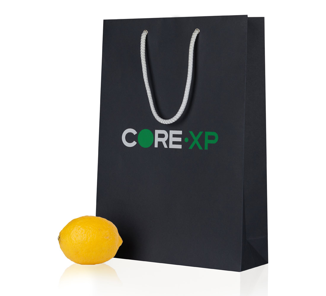 CORE.XP – бумажные пакеты из дизайнерской бумаги с веревочными ручками
