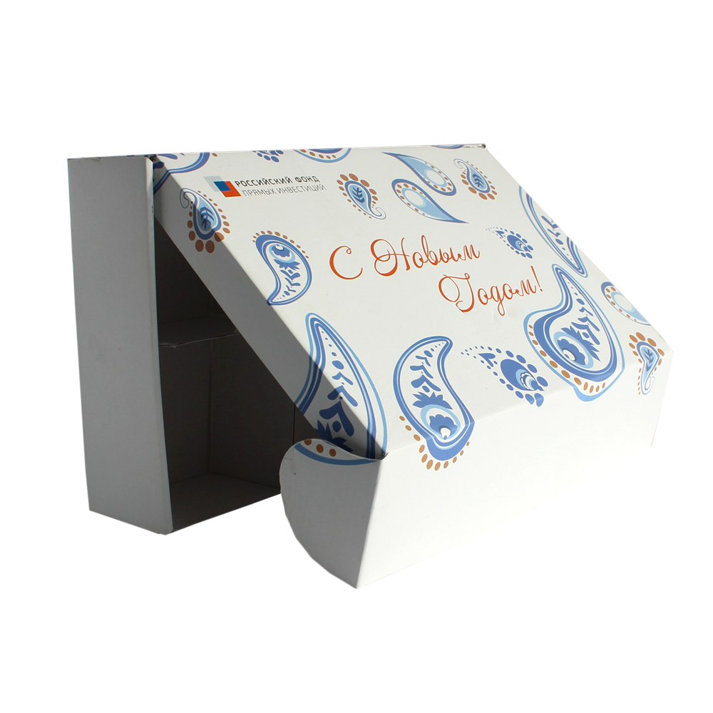 Коробка С Новым Годом. Коробка из микрогофрокартона с кашировкой лайнера с офсетной печатью и ламинацией.